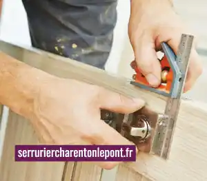 serruriercharentonlepont-mobile